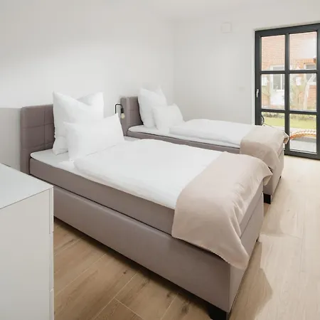 Kuesten Suite Nord - Direkte Wasserlage, Terrasse, 70Qm Greetsiel Exterior photo